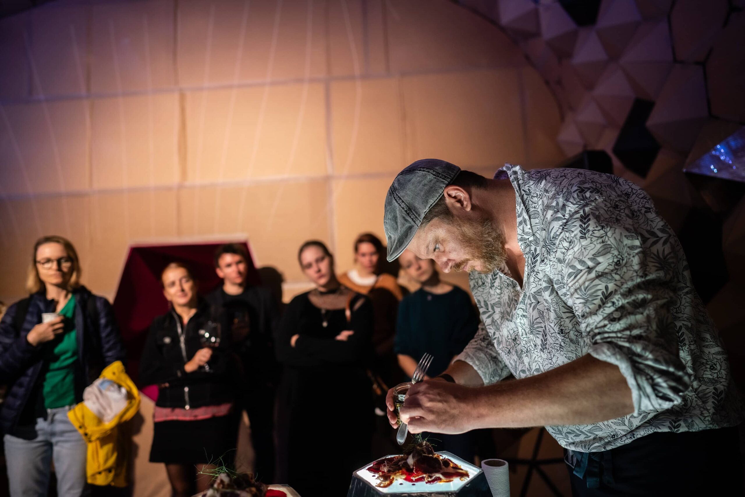 Fazekas Bálint: Salátabisztró, avagy nyárikonyha a kert végében