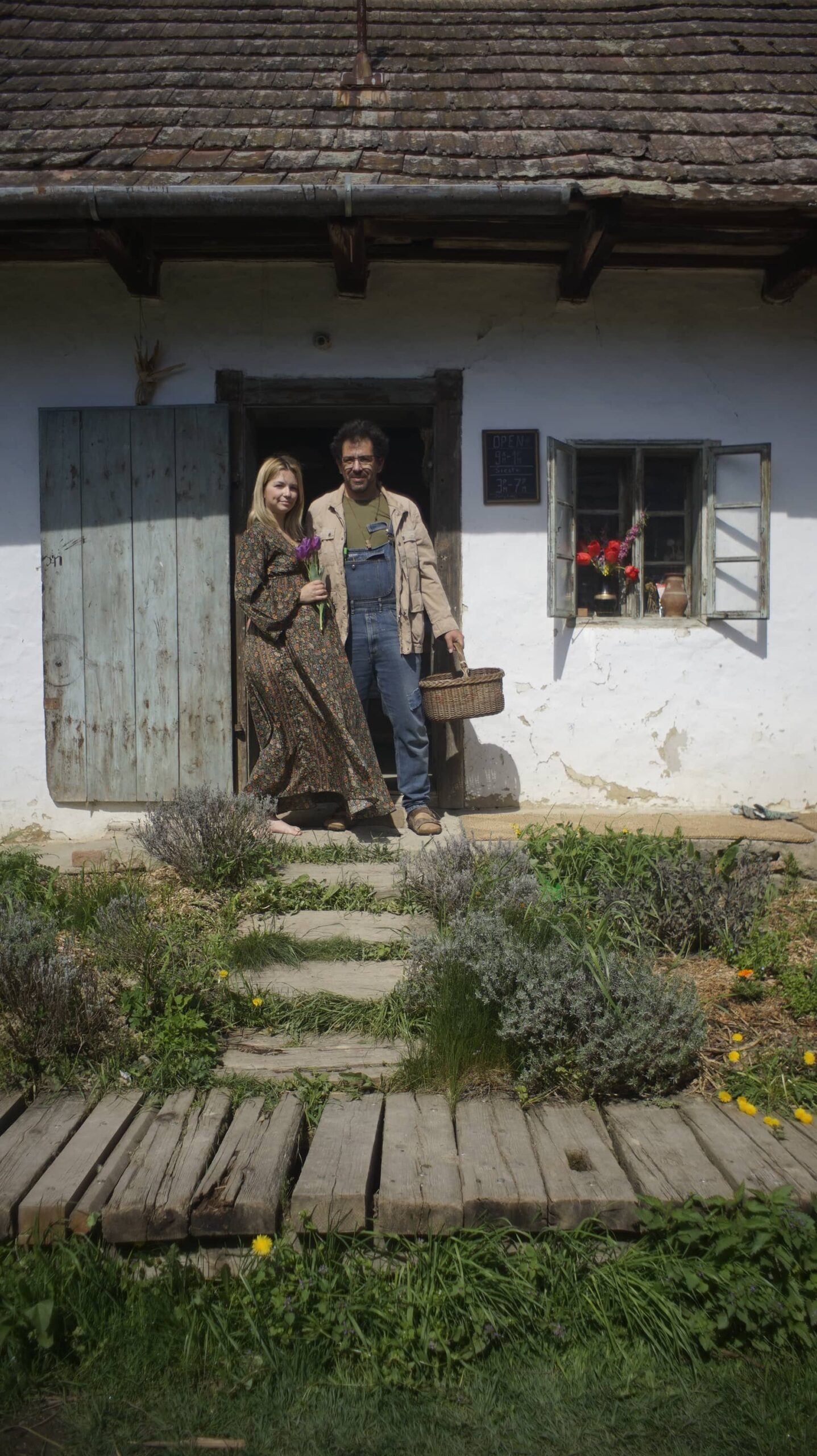 Kovács B. Dániel: Emberfészkek vidéken - otthonteremtés a magyar ugaron